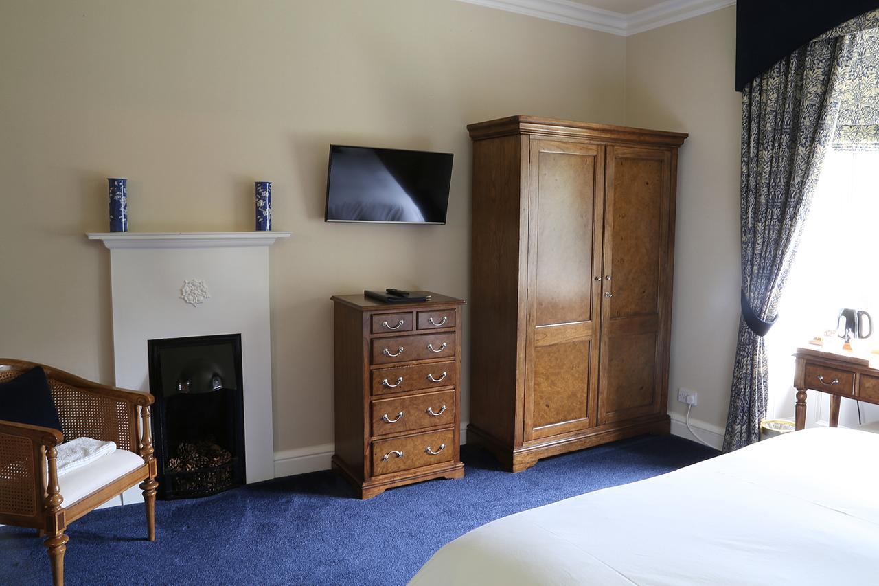 Carnach House Hotel Неърн Екстериор снимка